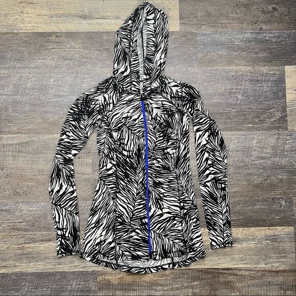 Athleta black white zebra print w royal blue zipper windbreaker jacket  XS B170 - Picture 1 of 5